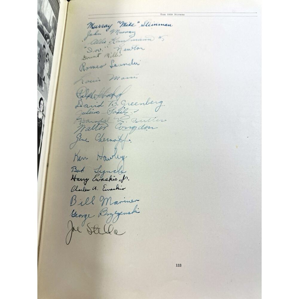 Vintage 1939 Nutmeg Connecticut State College Yearbook Storrs CT Signed - Picture 9 of 9